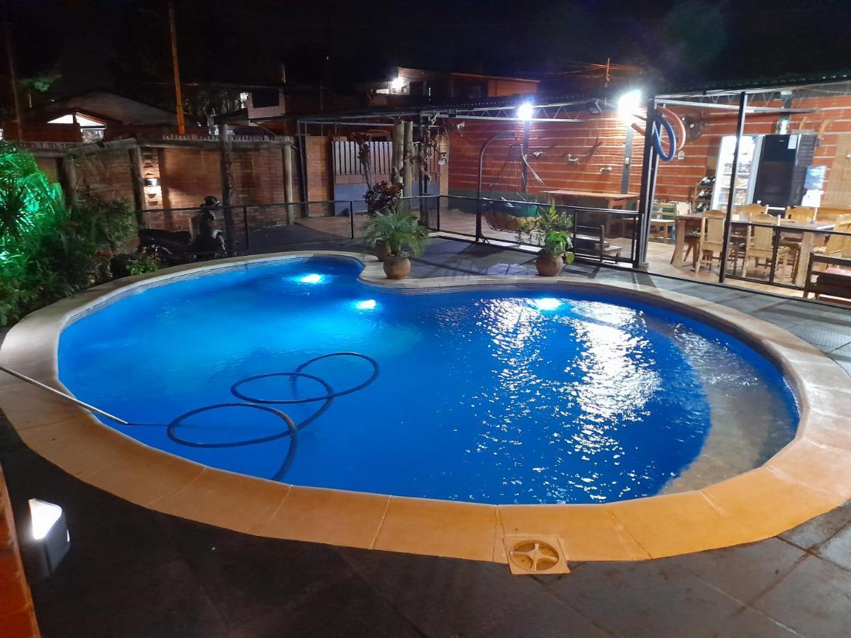 Sentirse En Casa Villa Puerto Iguazu Bagian luar foto