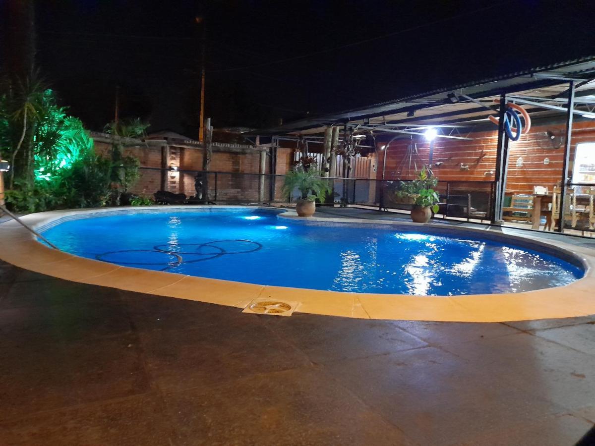 Sentirse En Casa Villa Puerto Iguazu Bagian luar foto