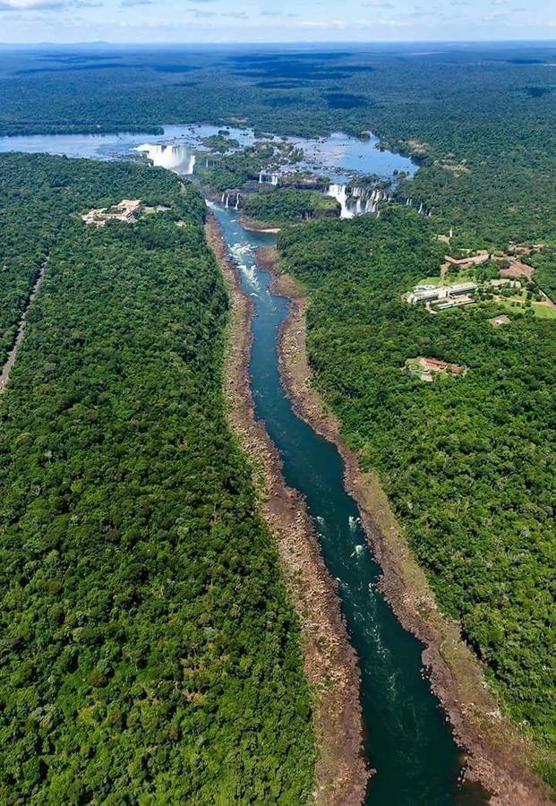 Sentirse En Casa Villa Puerto Iguazu Bagian luar foto